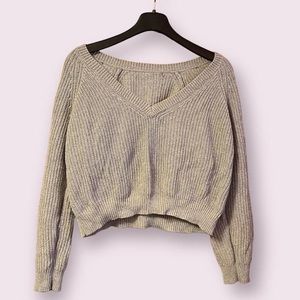 grey v neck sweater